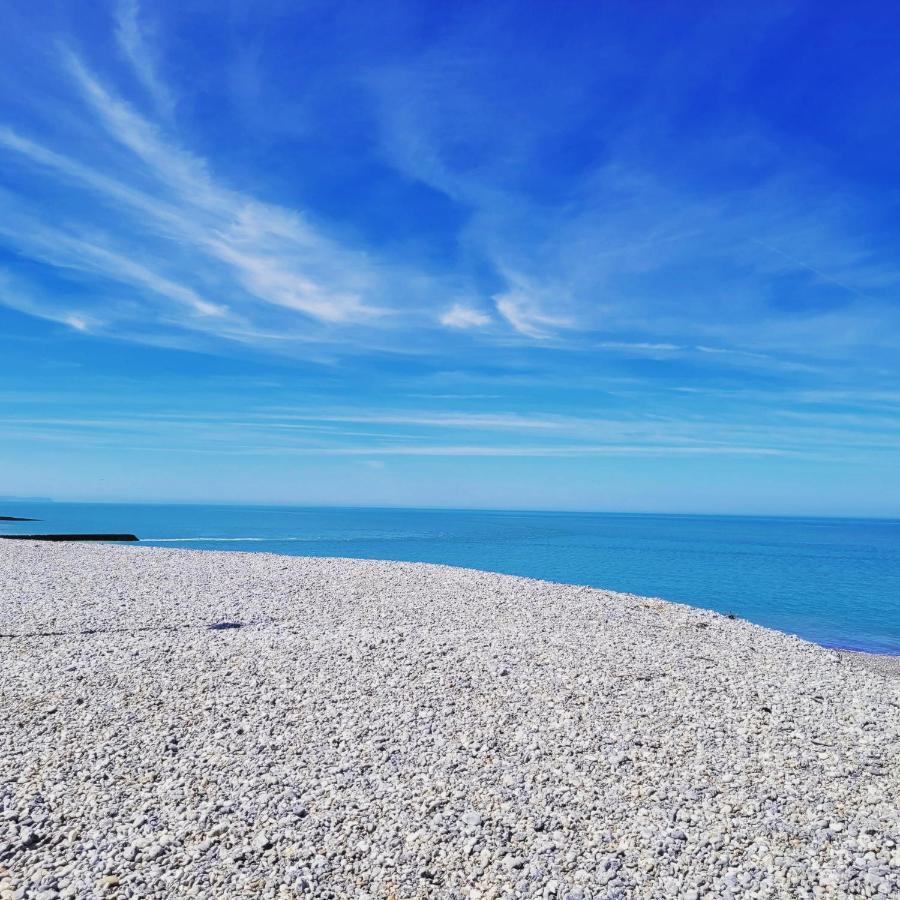 Les Dryades Rivière Et *